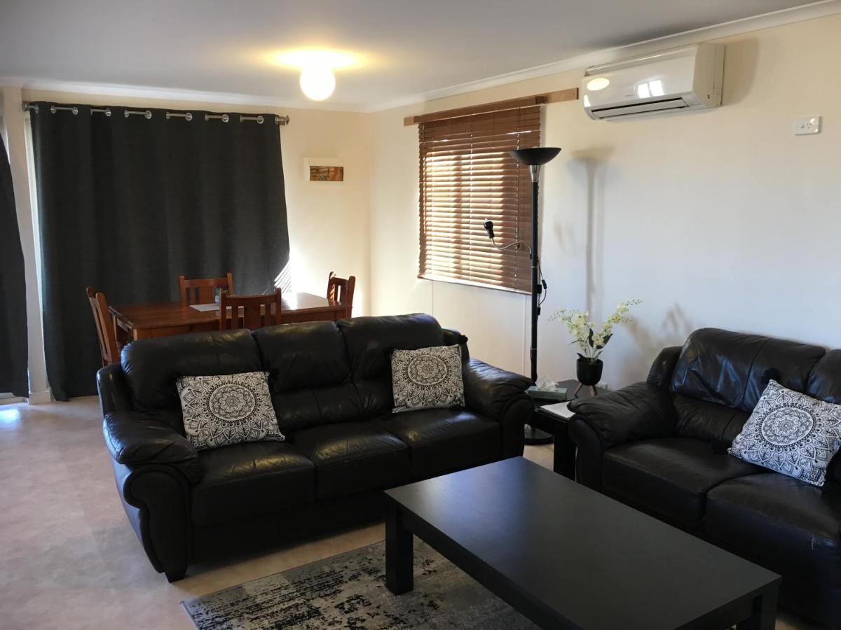 Airport Whyalla Motel Kültér fotó