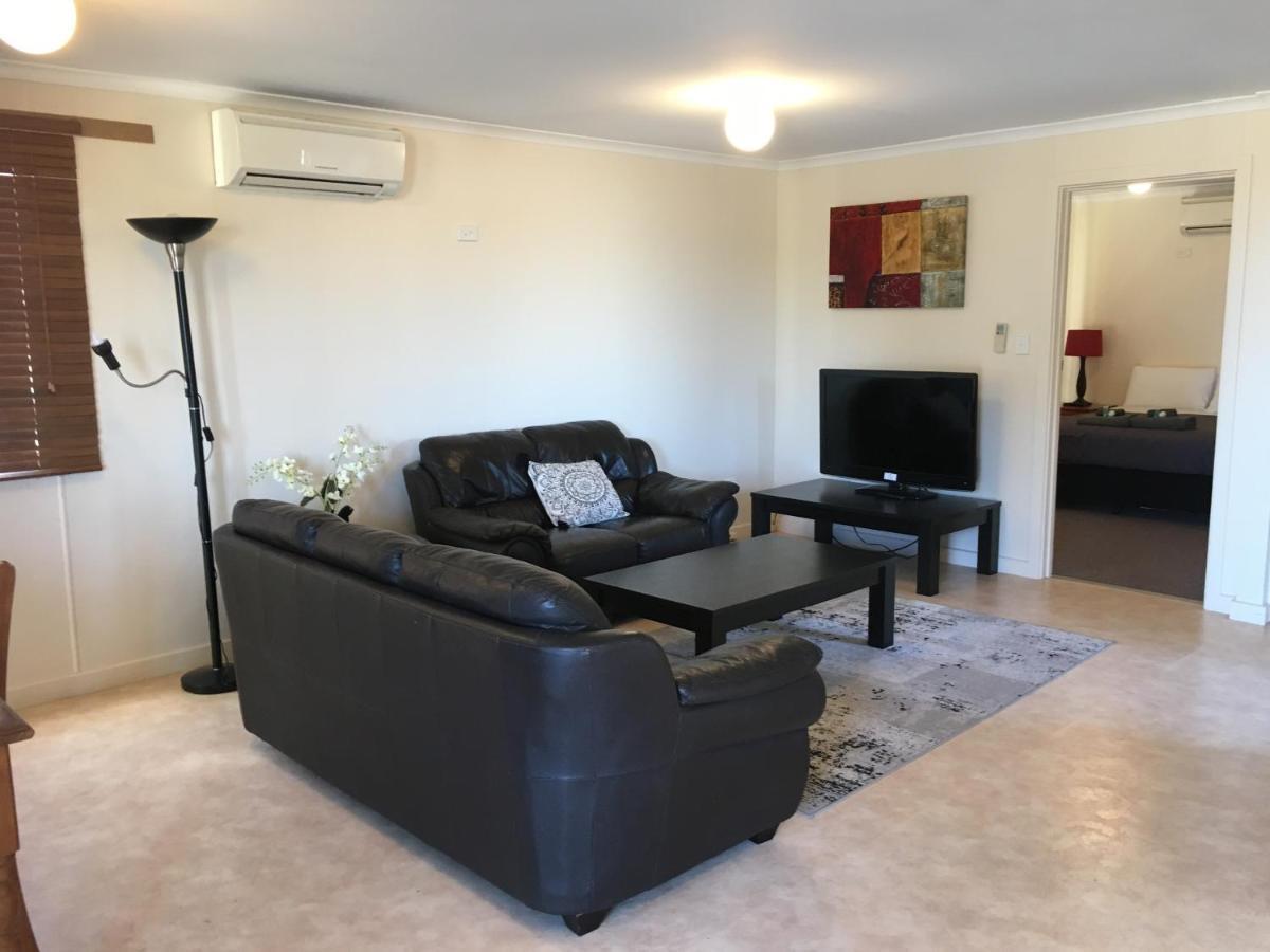 Airport Whyalla Motel Kültér fotó