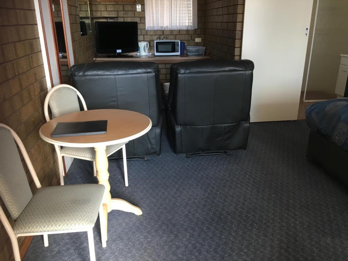 Airport Whyalla Motel Kültér fotó