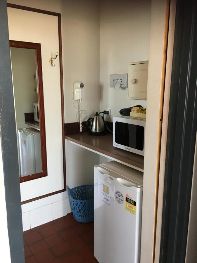 Airport Whyalla Motel Kültér fotó