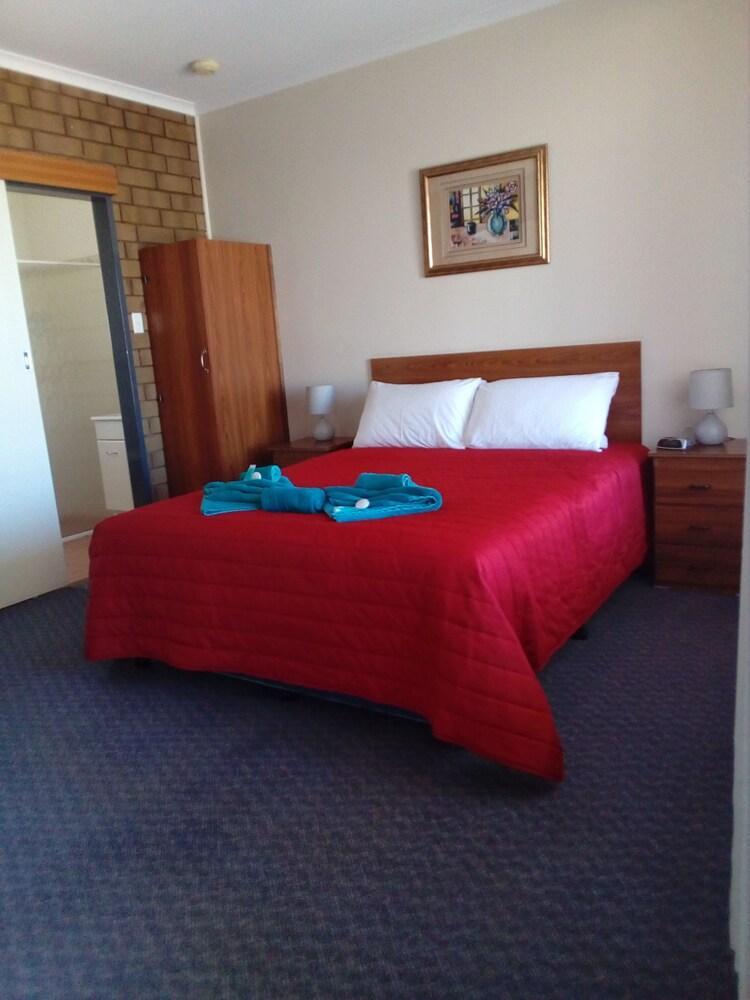 Airport Whyalla Motel Kültér fotó