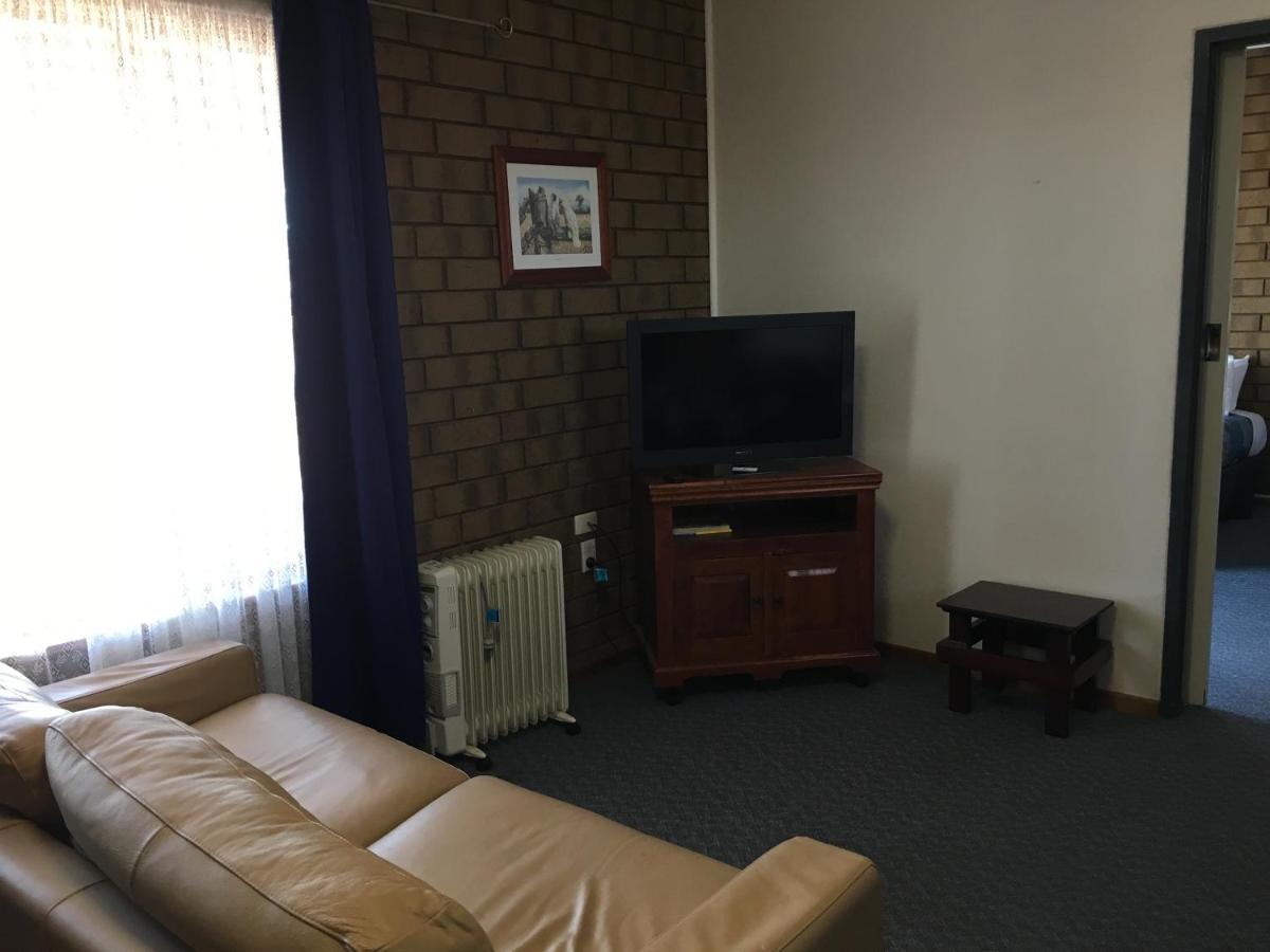 Airport Whyalla Motel Kültér fotó