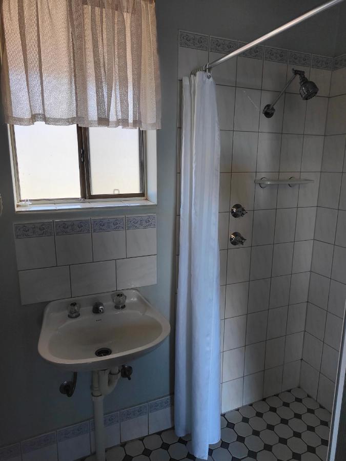 Airport Whyalla Motel Kültér fotó