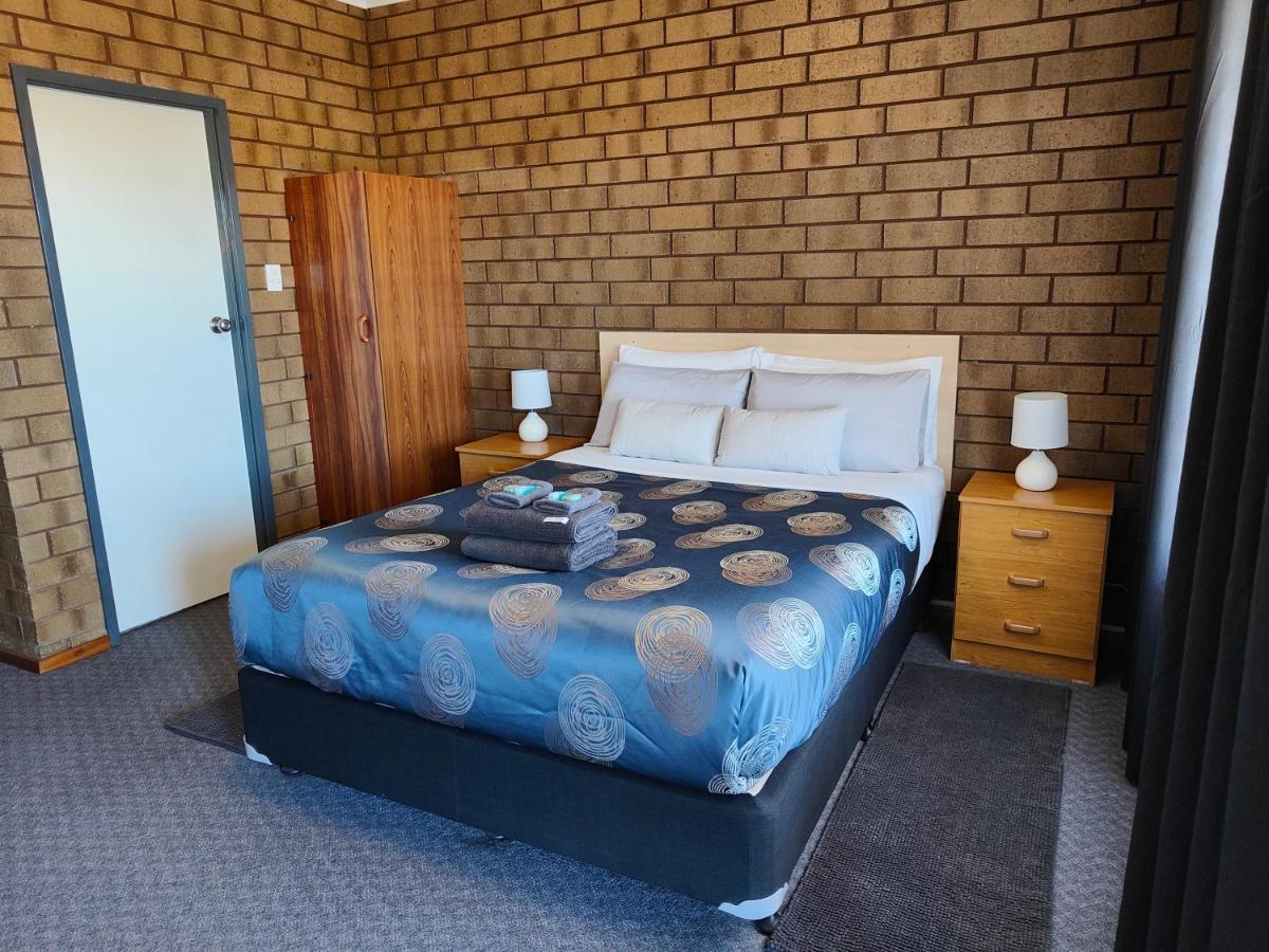 Airport Whyalla Motel Kültér fotó