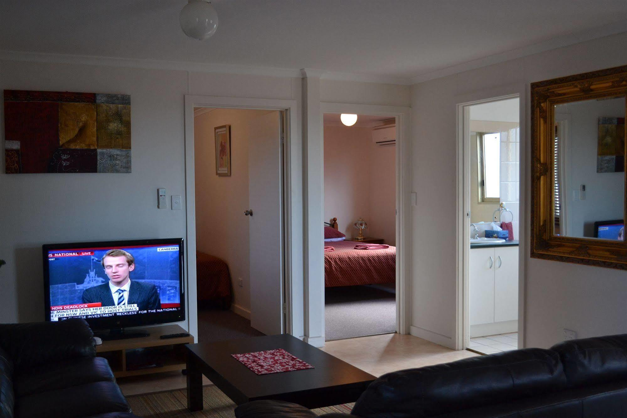 Airport Whyalla Motel Kültér fotó